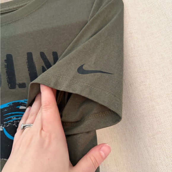 Nike Carolina Panthers Dri-FIT Tee - Picture 4 of 6